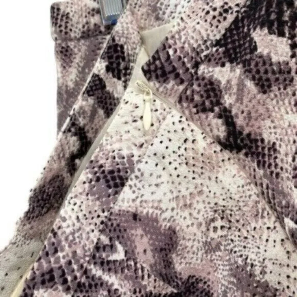Gianni Bini Snakeskin High Rise Shorts